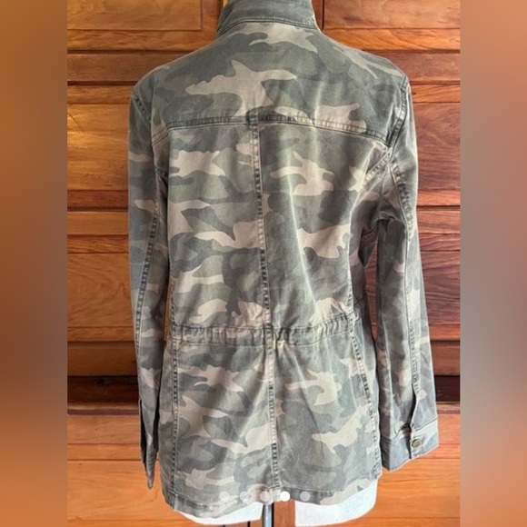 Lucky Brand Camo Jacket - Picture 3 of 7